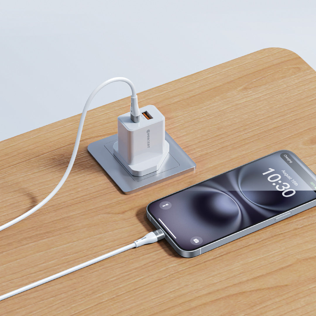 كيبل Voltline 90 Series من 90 Percent من USB-A إلى Lightning من السيليكون بطول 1 متر | أبيض كيبل Voltline 90 Series من 90 Percent من USB-A إلى Lightning من السيليكون بطول 1 متر | أبيض